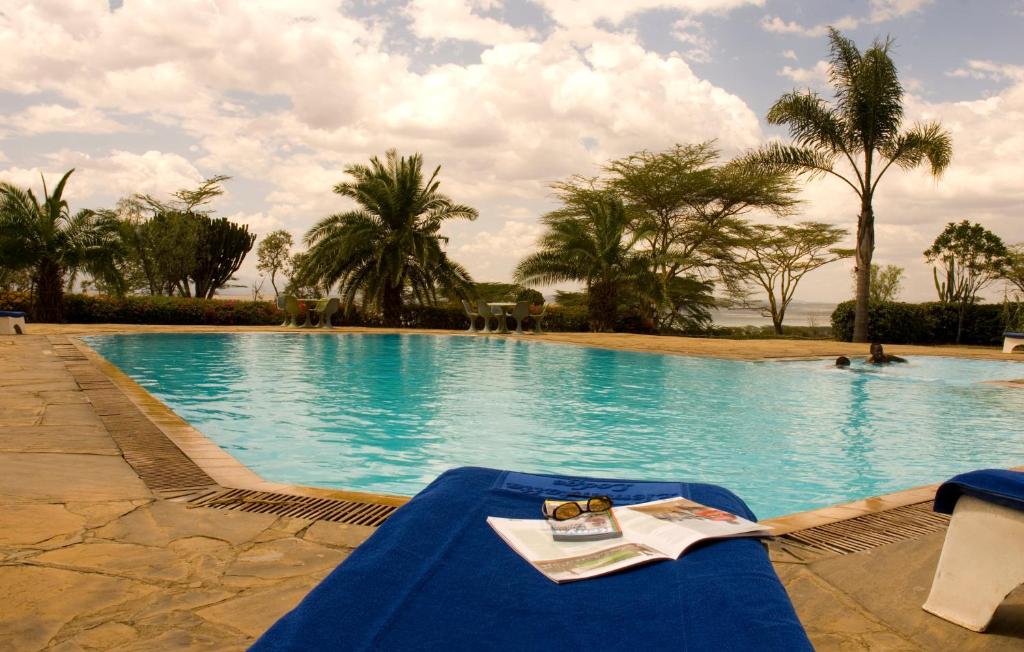 Jacaranda lake Elementaita Lodge